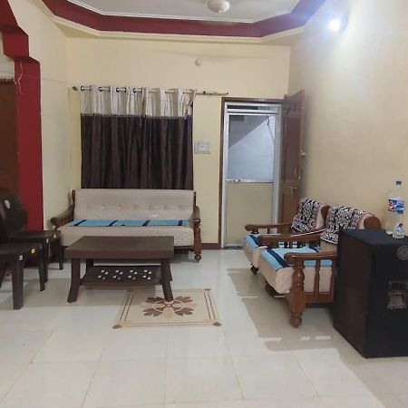 Honey Palace Ujaim Exterior foto